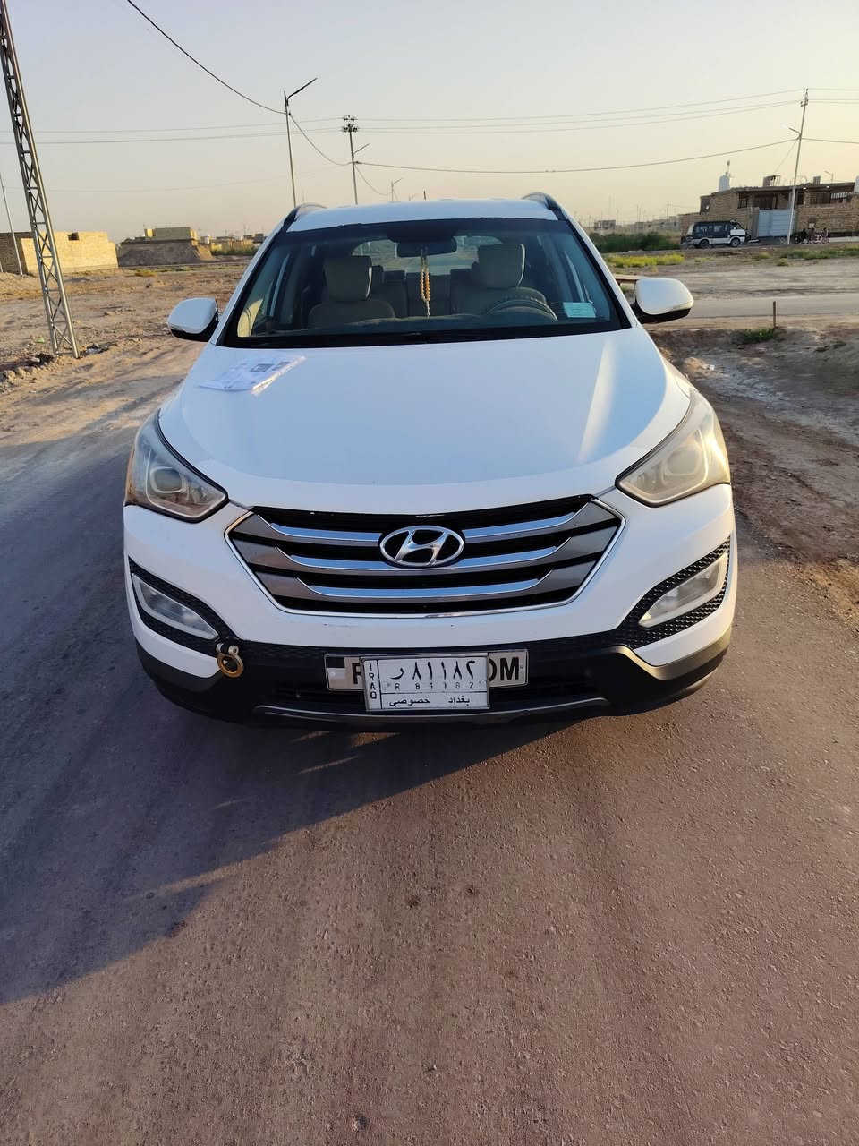 سنتافي ٢٠١٥  ٦سلندر ١٦٣
فول واحد على واحد عدا الفتحه كفاله عدا مكانين بارد موضحات بالفيديو كير مكينه ما مفتوح ولا قطرة صبغ
 بصمه  تحكم ستيرن ٣ وضعيات قيادة ٣ قطع تبريد ترحيب داخل وخارج  مري شفط فور ويل مانع انزلاق  تبريد ثلج شاشة كامرة وبعد هواي مواصفات وبيه مجال بابل القاسم
***********
