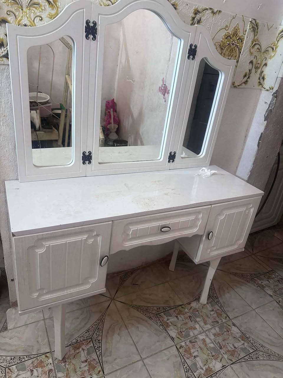‎تخم عشر مقاعد تسكام وغرفة بناتية للبيع المكان كربلاء حي الوفاء‎ كربلاء, العراق


**إذا كنت صاحب هذا الإعلان وتريد حذفه لأي سبب، رجاءا أرسل رسالة إلى الدعم الفني**