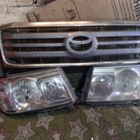 لايتات لاندكروز وشباك من2000الى2007قيم واخذ كلهن 07707373945