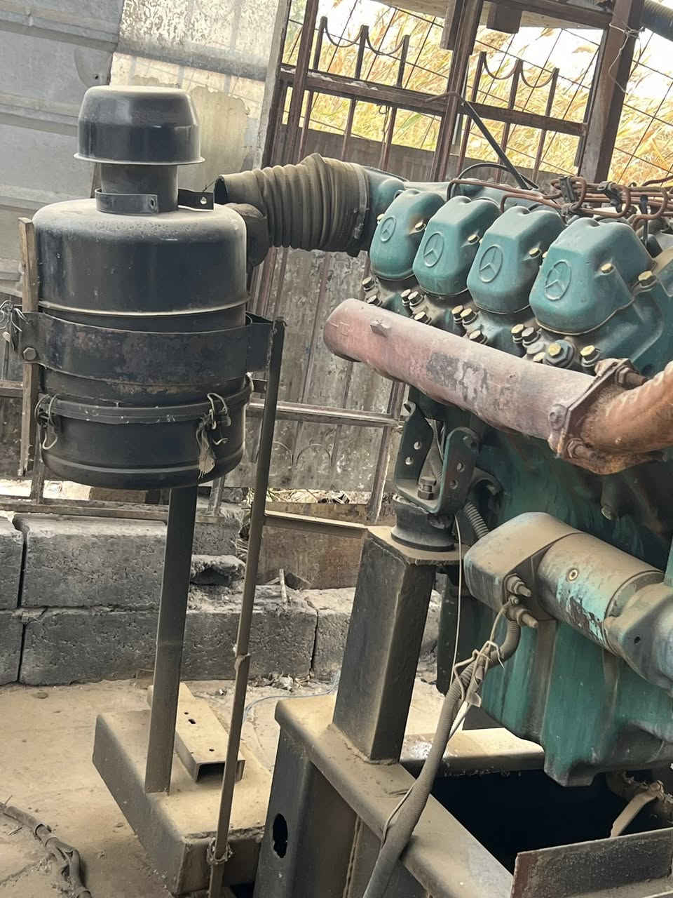 السلام عليكم مكينه البي 8بستم بيهة بوشه معبره مي للبيع ***********
