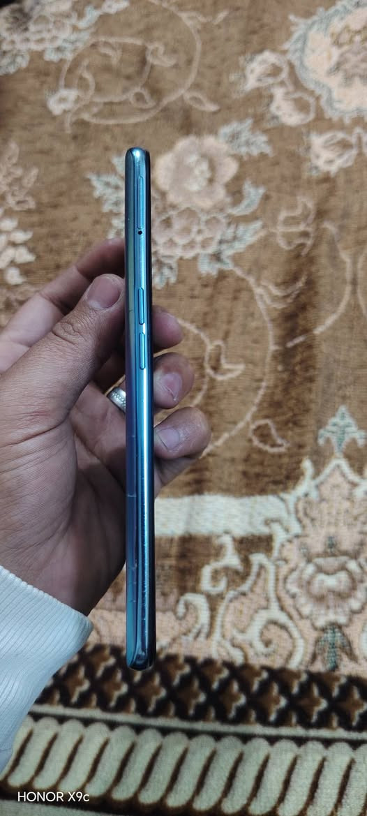 مبايل ريلمي realme Q3 pro📱
ببجي: 60 فريم فول سلاسة+
جيرو سكوب يدعم✅✅📈
الاصدار: kernel+Baseband📑
اصدار الاندرويد:  Android 11📑
المعالج: Qualcomm SDM768G🔱
ثمانية نواة، معالج قوي مخصص للألعاب🎮
RAM: 11💽
 ROM: 128GB💾 ذاكرة قابلة للتطوير
العنوان موصل جانب ايسر حي الانتصار 📌
علق و ارد على اي واحد 
للستفسار خاص


**إذا كنت صاحب هذا الإعلان وتريد حذفه لأي سبب، رجاءا أرسل رسالة إلى الدعم الفني**