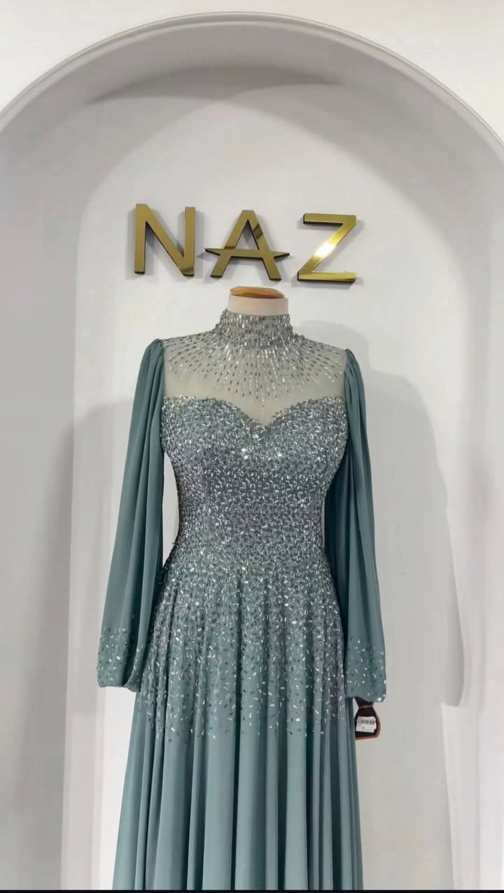 _أزياء حنونتي _
 تفاصيل نشر الفستان
◦ اسم مكان الشراء للفستان ولونه:
.................https://www.instagram.com/nazforwomen البيج الي مشتريه منه الفستان  ......... ... ... .................https://www.instagram.com/reel/DNYGtGyqCMo/?igsh=YXk1bG0xY3V4ZWpk فديو الفستان ...............
◦ سعر الشراء قبل الاستخدام:145 مع التوصيل 5
.........................................................
◦ سعر البيع بعد الاستخدام:
.........................60 ................................
◦ عدد ساعات الاستخدام واللّبس:
.............ساعتين لابسته ............................................
◦ مقاس الفستان:
................40 .........................................
◦ الوزن المناسب للفستان:
....................58.59.....................................
◦ الطول المناسب للفستان:
..................طوله مناسب طوله 170 تقريبا.......................................
◦ نوع القماش:
................ماعرفه شيفون ثكيل وجواه بطانه طبقتين.........................................
◦ يوجد توصيل؟ نعم / لا ❌ 
◦ طرق الدفع المتوفرة:
رصيد – ماستر كارد – زين كاش – كاش
◦ السعر قابل للتفاوض؟ نعم  ✅ / لا
◦ سبب البيع:
.........ما صارت بعد مناسبه حته البسه ................................................
◦ مكان صاحبة الفستان:
.........حيدريه نجف ................................................
◦ حساب الانستغرام أو وسيلة التواصل:
.......................  https://www.facebook.com/share/1743CZtb3t/..................................
◦ فيديو أو صور للفستان:
.........................................................
الملاحظة:
.........................................................


**إذا كنت صاحب هذا الإعلان وتريد حذفه لأي سبب، رجاءا أرسل رسالة إلى الدعم الفني**