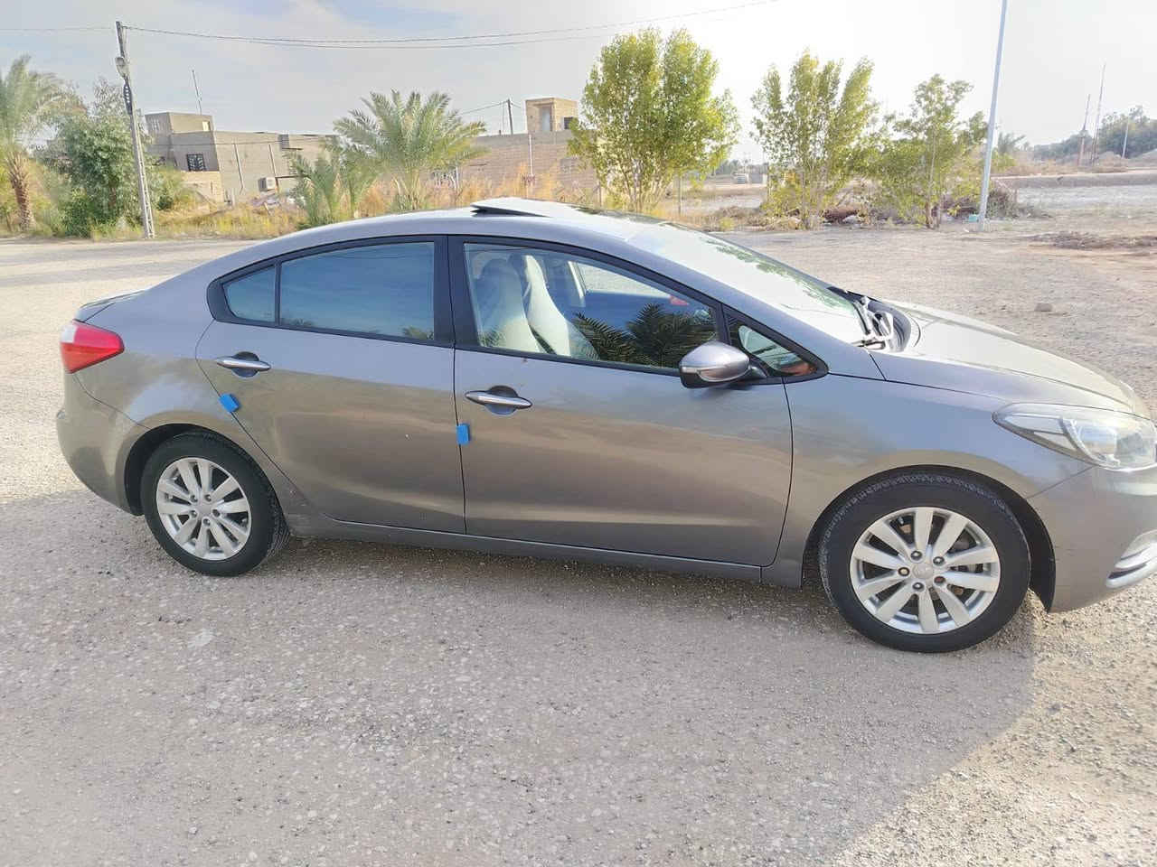 السلام عليكم ورحمة الله وبركاته للبيع كيا سيراتو خليجي ٢٠١٦ قادسيه تحويل مباشر محرك ١٦٠٠ ما مفتوح سياره فول عده البصمه سياره السونار ويه المنشور مكان سيارة السماوة الرميثه ***********
