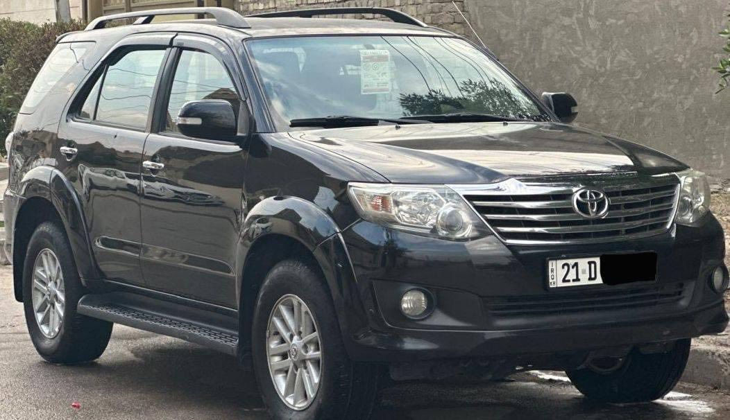 سلام عليكم فورتشنر 2012 خليجي 6 سلندر ماشي 230مكفول فقط بارد حك شبر في الصندوق مثل ما موضح بصور سيارة خير من لله وشاد الهة منضومة غاز مال الدورة السعر (210)

***********
