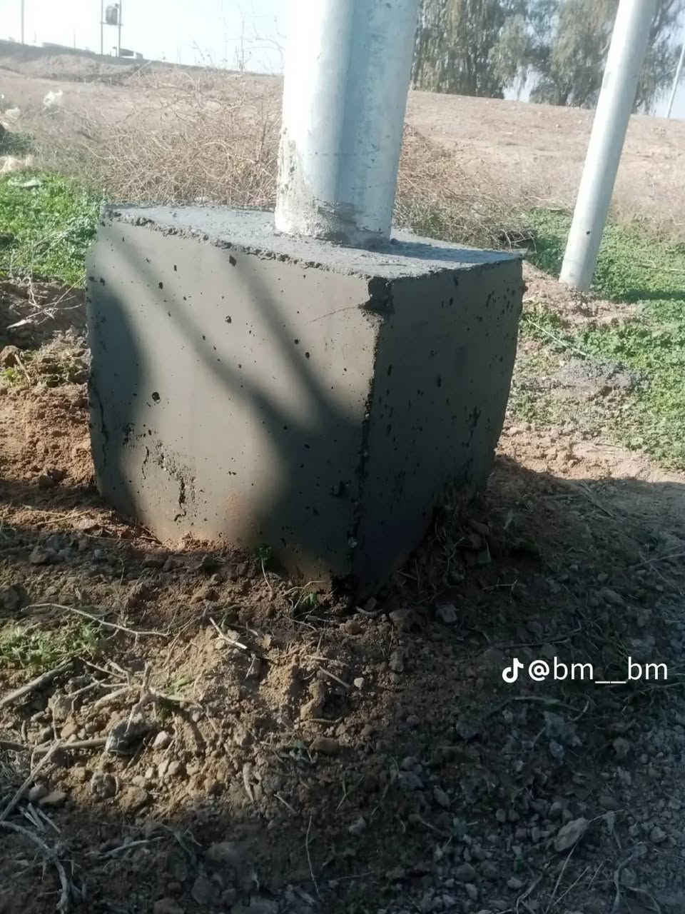 تعلن شركه مدار شركة مدار  الطاقة عن :
⚡ خدمات كهربائية متكاملة وتنصيب أعمدة إنارة ⚡
نقدّم لك خدمات التركيب والصيانة الكهربائية بجودة عالية وبأمان كامل:
تنصيب أعمدة الإنارة للمناطق السكنية والتجارية.
تمديد الأسلاك الكهربائية وفق معايير السلامة.
صيانة وإصلاح الأعطال الكهربائية بسرعة وكفاءة.
استخدام مواد عالية الجودة لضمان العمر الطويل.
📞 اتصل بنا الآن للحصول على عرض سعر مجاني!
💡 نجعل الطاقة تصل إليك بأمان وكفاءة!

للتواصل معنا اتصل على 
***********
واتساب 
***********
