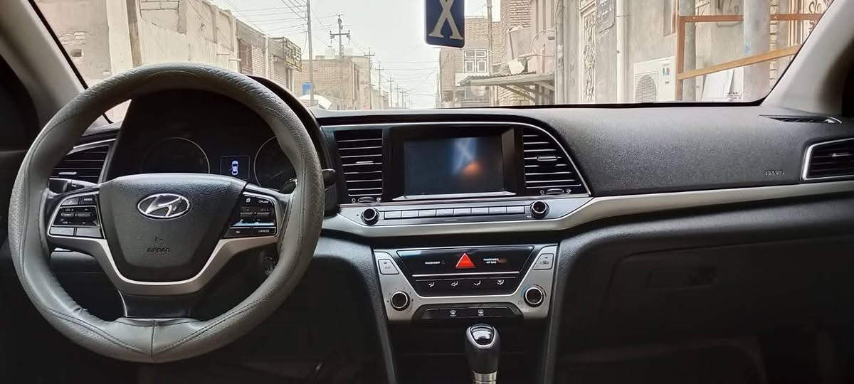 النترا 2017وارد كندي
كفاله عامه عده البنيد مصبوغ وراجع عل بارد  والتكمه صبغ أشبر  فقط لا معجون ولا تعمير  باقي السياره كفاله 
بصمه تحكم
فتح ابواب
نضام ايكو
نضام سبورت
نضام عتيادي
انضمه قياده
تحكم ذاتي
اشاره امرايه شفط
رادات اماميه خلفيه 
كشن تدفئه
ستيرن تدفئه
تبريد ثلج ميكانيكي +
تدفئه
حداده 100/100
تخم تاير باكيت كروم
دواخل فول
كامره دواره
منضومه زنون كامله
كهربائيات جاهزه 
شاشه لمس تحكم ذاتي
سماعه ذاتيه محيطيه
وبعد موصفات هواي سنويه مخلصه مداور ثاني يوم بسم المشتري 
احلى من الصور بل حقيقه 
السعر 115وبيها مجال
***********
