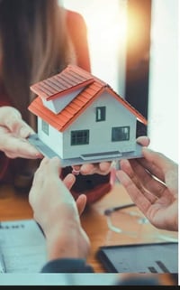 قطعة ارض • ارض للبيع • اراضي • عقار • املاك