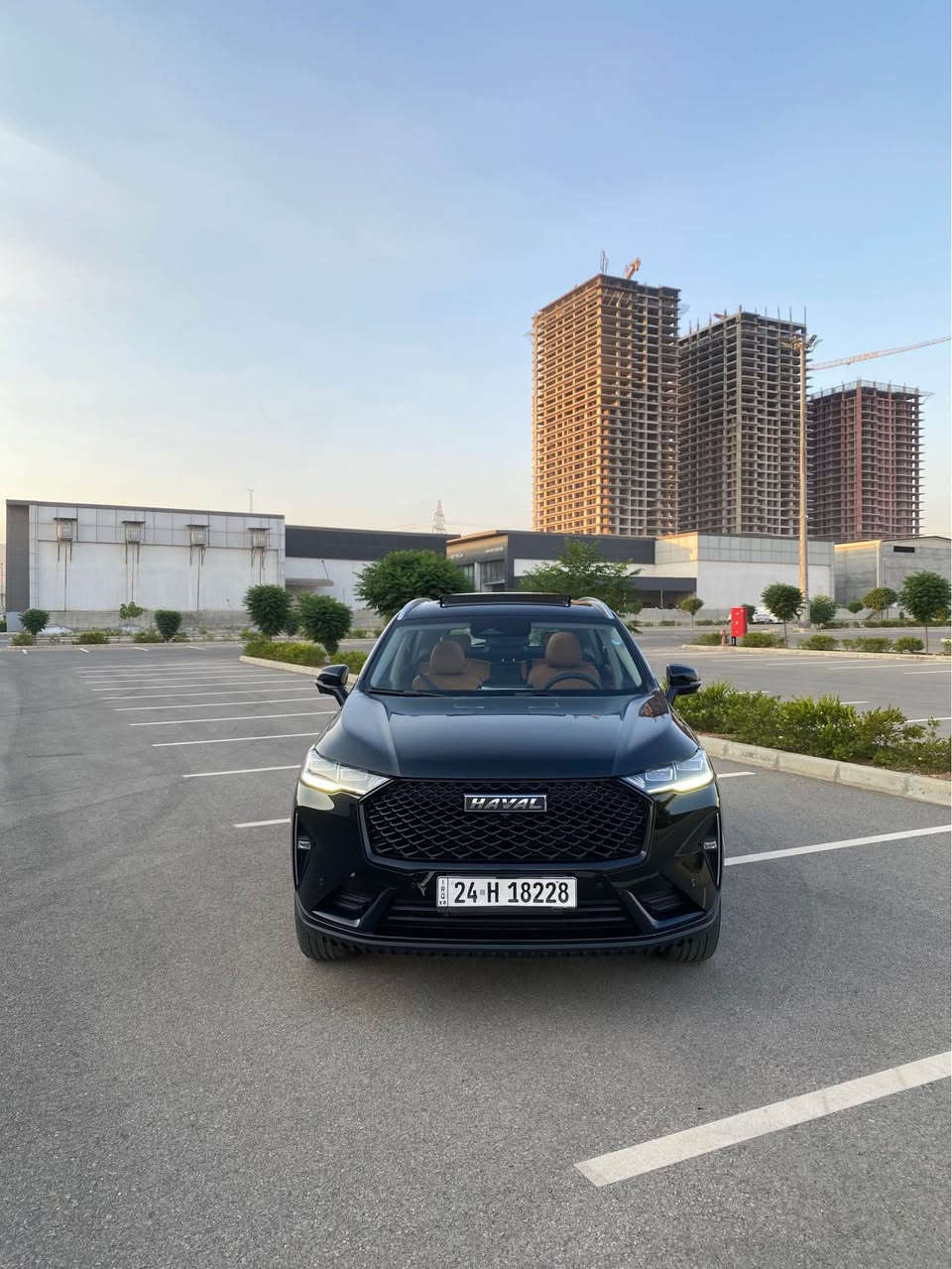 Haval H6 2022 full option 
السيارة تجي كلين تايتل من دعامي للدعامي 
مكفولة كفالة عامة
اعلا فئه المواصفات 
داتاشو بانوراما خمس كاميرات داخل لونين
كامل ppf 
ماشية ١١٨ الف كيلومتر 
الباب ويا الدشبول نشرة 
سعرها بلاش 154$ ورقــة و مجال 
للمزيد من المعلومات اتصل على هذا الرقم 
كورك-واتساب
(***********) سميل, دهوك
