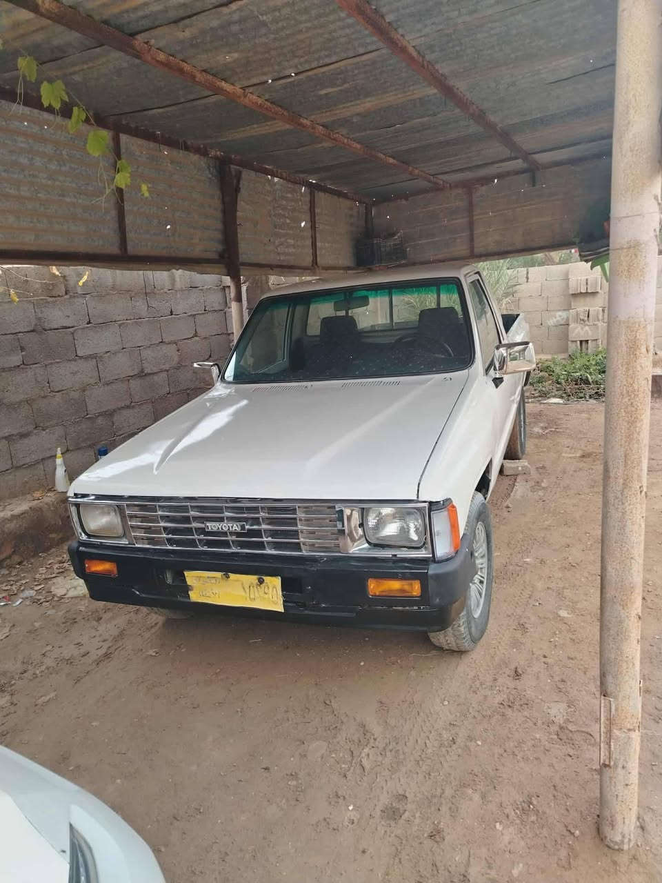 سيارة تويوتا 85 للبيع 
السيارة مصبوغة 
جاهزة وكاملة من كل شي نضيفه 

السعر (33)

للأستفسار الاتصال على الأرقام

‏‪0773 509 3761‬‏
***********
