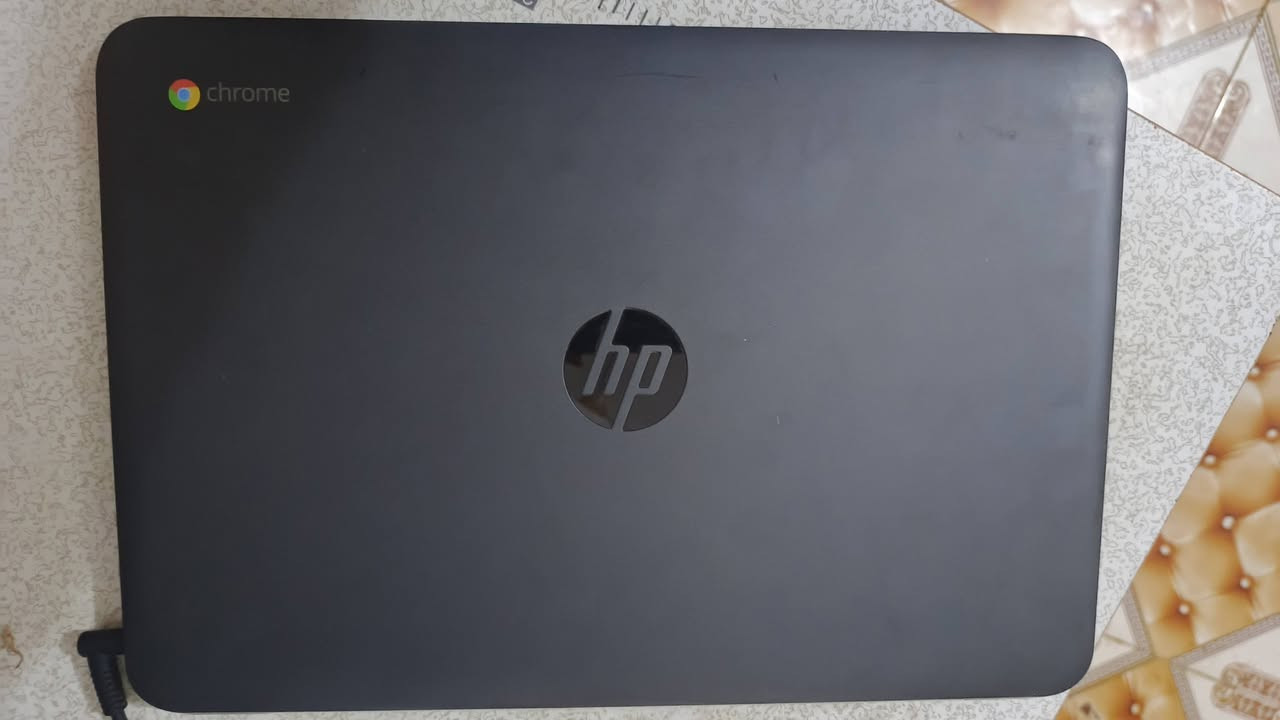 السلام عليكم 
لابتوب hp ذاكره 16 مع شاحنه الأصليه 
ب250 وبي مجال 
هذه رقمي تصال او واتساب 
***********
