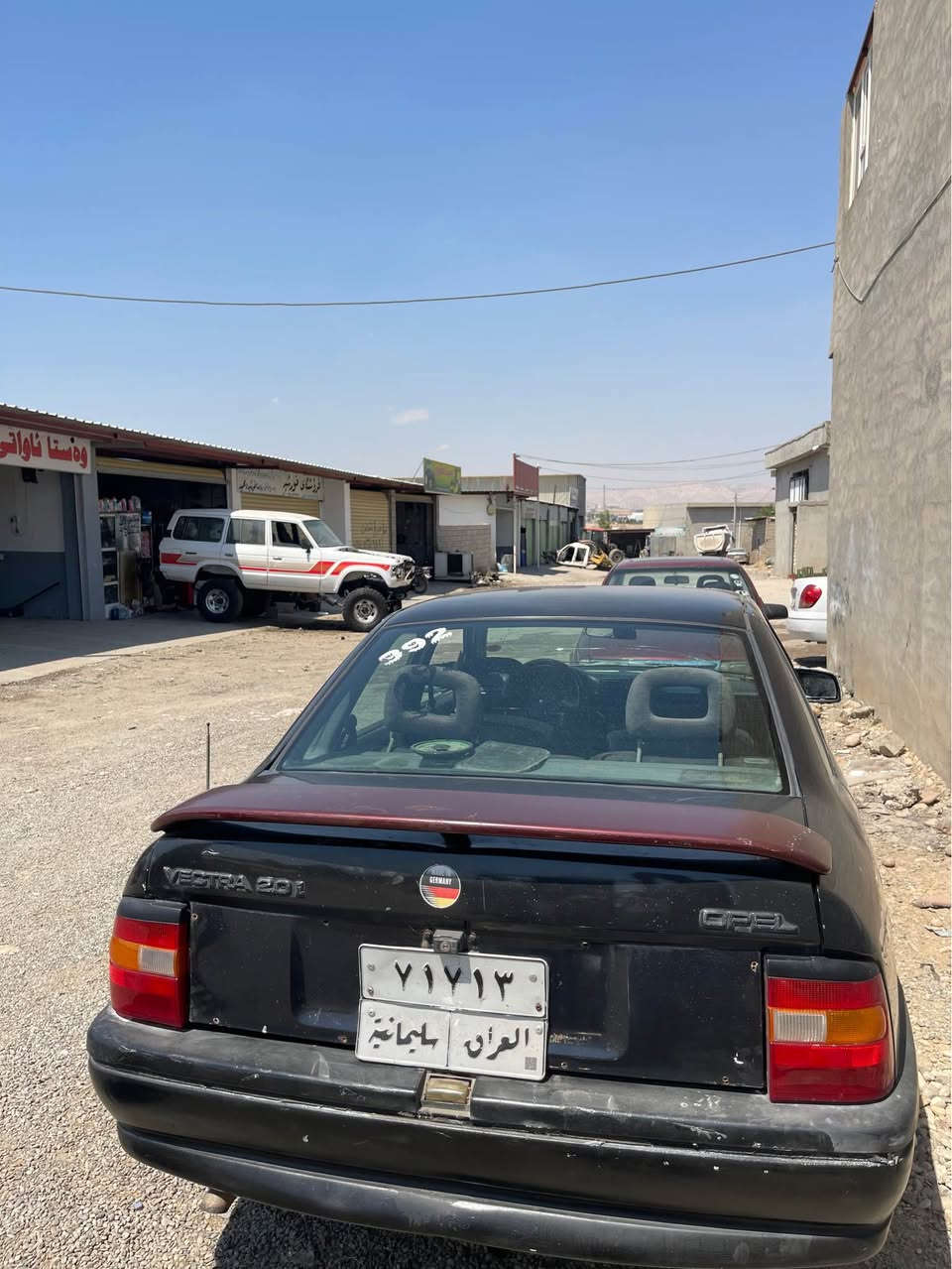 اوبل موديل ١٩٩٢ رقم سليمانية كير اوتوماتيك محرك ٢٠ 

دعاميات ١٩٩٥ 

جامين امامي كهرباي 

فتحة سقف بي 

لايتات بك لايتات سكنات شغلات كهرباي كلهن جديد 

سيارة حلوه و مرطب  

سنوية صار سنة و نص منتهي  

علية غرامة ١٠٠ الف ورا معامله ارجعلك  

تحويل شرط 

٣٠ ورقة و بي مجال 

شراي يخابر 

اسيا***********

كورك ***********

مكان سيارة  جمجمال شمشمل, السليمانية
