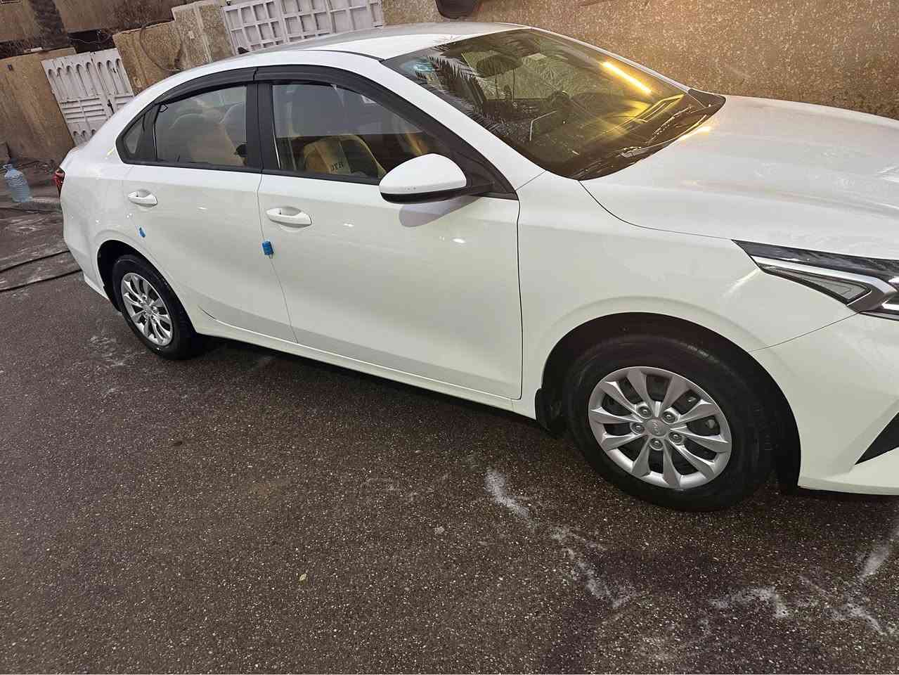 كيا سيراتو خليجي 2024
محرك 2000 دوش
كير AT
المواصفات
شاشة الاصلية البلادية
كاميرا البلادية
زينون
حساسات خلفي
ماشية 30 الف
بيها بارد على كد شبر بالجاملغ
السعر 183 بيها مجال بسيط
*********** بغداد, العراق
