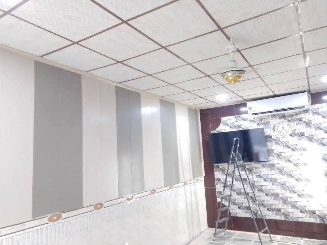 تغليف جدران بديل خشب او بديل الرخام او اشرطه بلاستك   وتغليف الأرضيات عمل جوده ودقه عاليه
***********
تغليف جدران بديل خشب او بديل الرخام اوتغليف الأرضيات عمل جوده ودقه عاليه اشتغل بكل المحافظات
