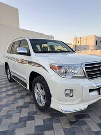 لاندكروز ٢٠١٣ • ١٧٠ الف • نجف