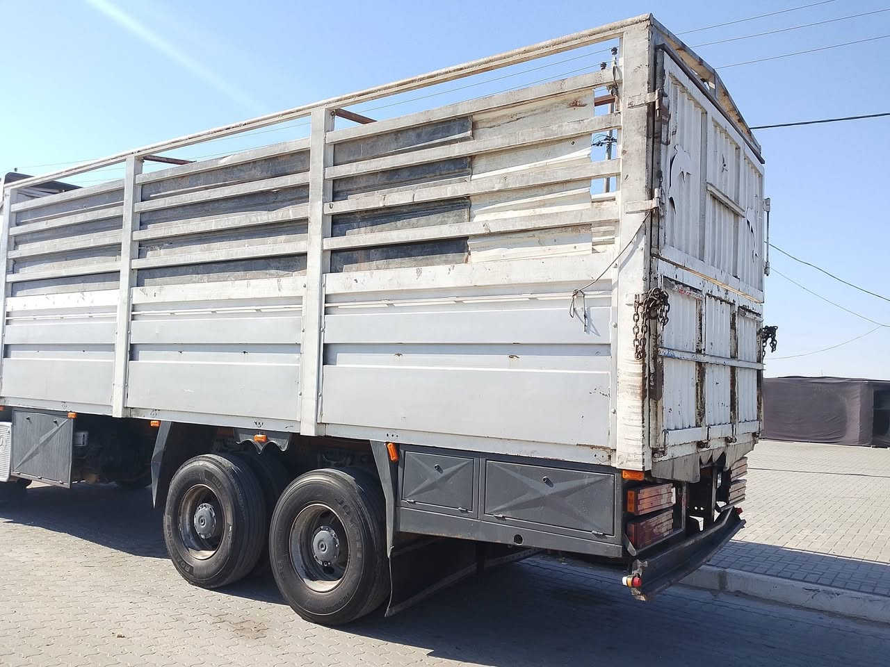 بدي البيع بريص ٤٥٠.    بدي جاهز وجديد  مكاني بغداد سياحي ***********
