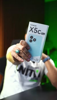 هونر x5c مبايل جديد. مستخدم يوم واحد  ذاكره 256.بطاريه 5260 رقم الهاتف...