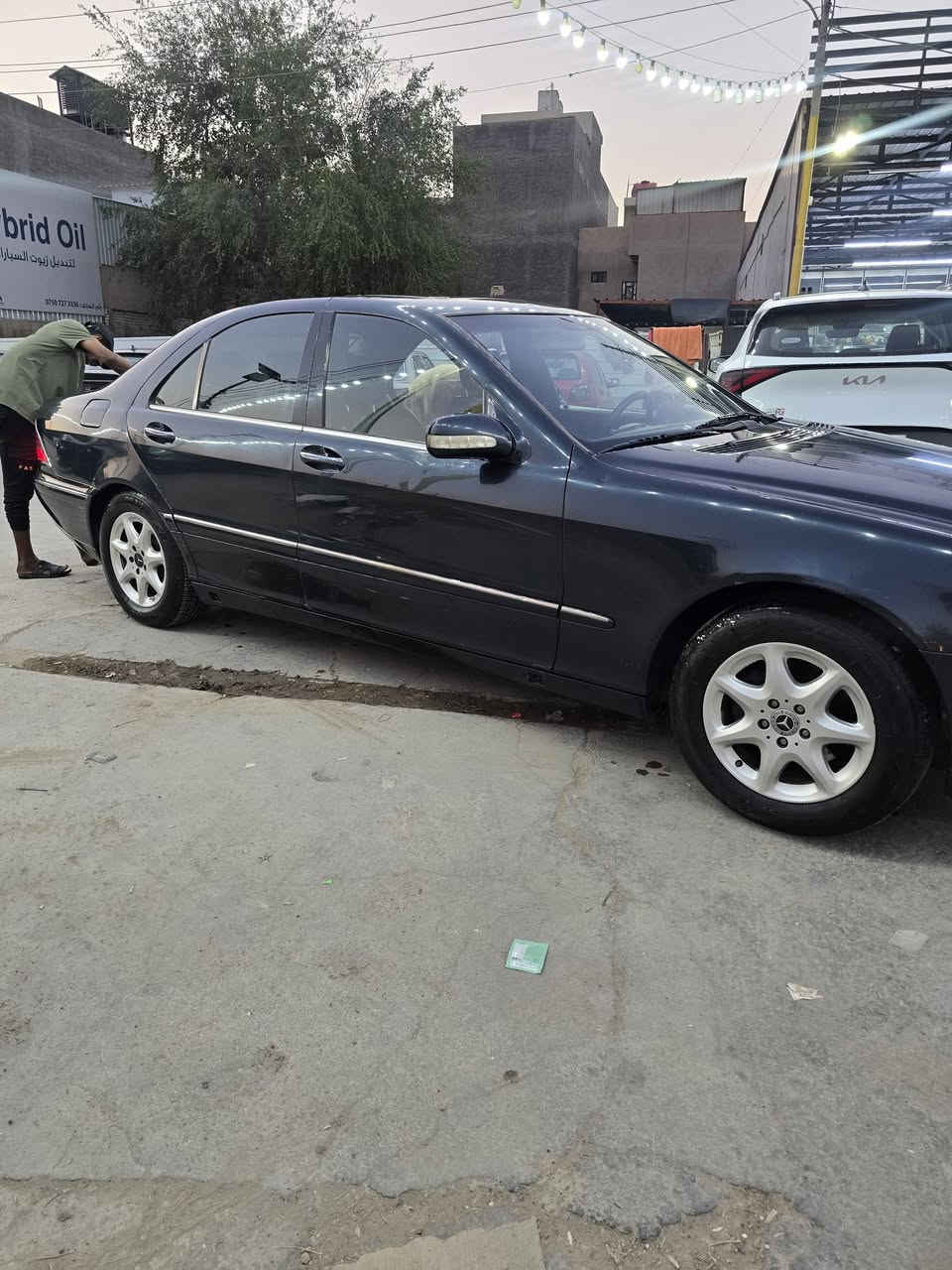سلام عليكم مارسدس s320 
موديل ٢٠٠٠ باسمي بغداد 
صبغ جاملغ خلفي ايمن 
سعر 85


**إذا كنت صاحب هذا الإعلان وتريد حذفه لأي سبب، رجاءا أرسل رسالة إلى الدعم الفني**