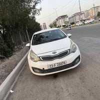 ريو 2012 أمريكي للبيع نضيفه ماشيه 171 محرك 1600 السعر 80 وبيها مجال لل...