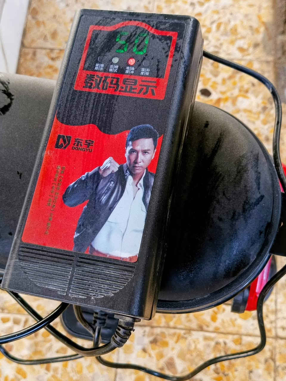 سكاي واي 54 نظيفة استخدام سنة – سعر مناسب
دراجة سكاي واي 54 حجم 14

استخدام سنة وحدة

العداد يقرا 50 كم/س اما السرعة تقريباً 30 كم/س

تمشي بالشحنة 25–30 كم تقريباً

ما بيها أعطال

البيع بسبب التطوير لموديل أسرع

السعر 300 الف💲و بي مجال للطيبين

الكان البصرة السراجي 🌏


**إذا كنت صاحب هذا الإعلان وتريد حذفه لأي سبب، رجاءا أرسل رسالة إلى الدعم الفني**