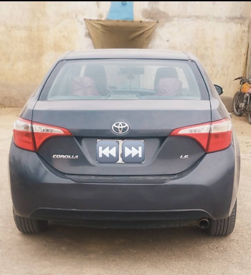 السلام عليكم
العنوان ميسان علي الشرقي 
كورولا 2016
رقم انجليزي رقم واسط
 مصبوغة صبغ عام الجماليه سياره جديده مكفوله محرك وكير سعر 108
رقم الهاتف ***********
