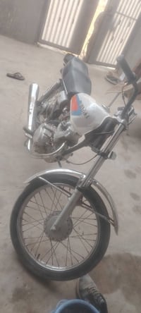 دراجة للبيع ارشه موديل 14(وكيلها نوار الباشا) اوراق اوصولي شراي يتصل ع...