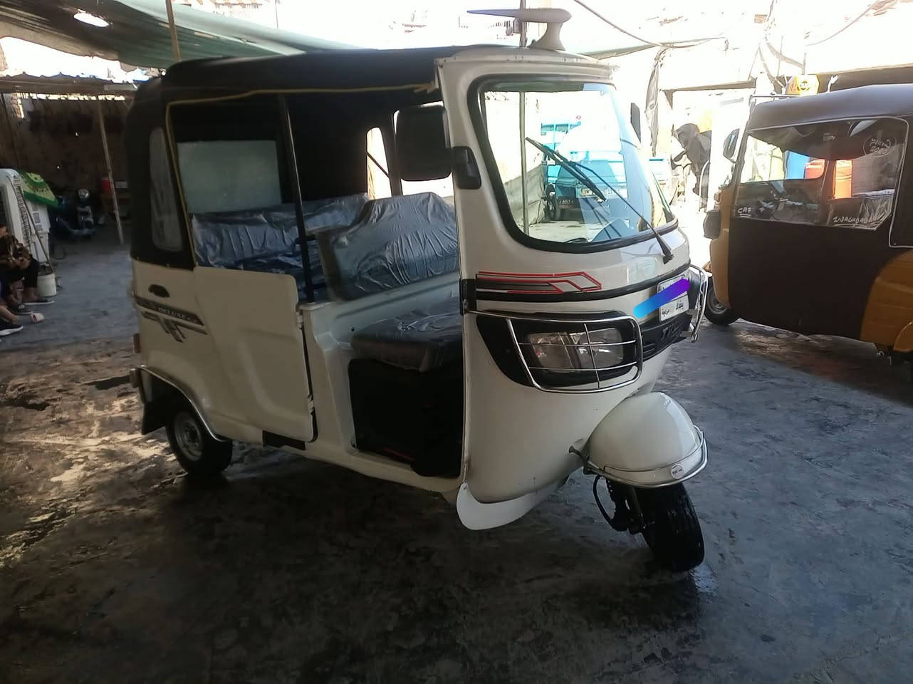 البيع موديل 21رقم بغداد بس الهلالت معمره مكينه لا تنقيص ولا تبخير تكتك خير من الله ربع مذب عليه مكان محموديه سعر 6600وبيه مجال
***********

***********
