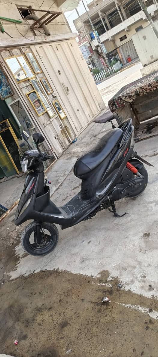 دراجة ماكس عدلة للبيع نضيفة السعر 450الهاتف ***********
