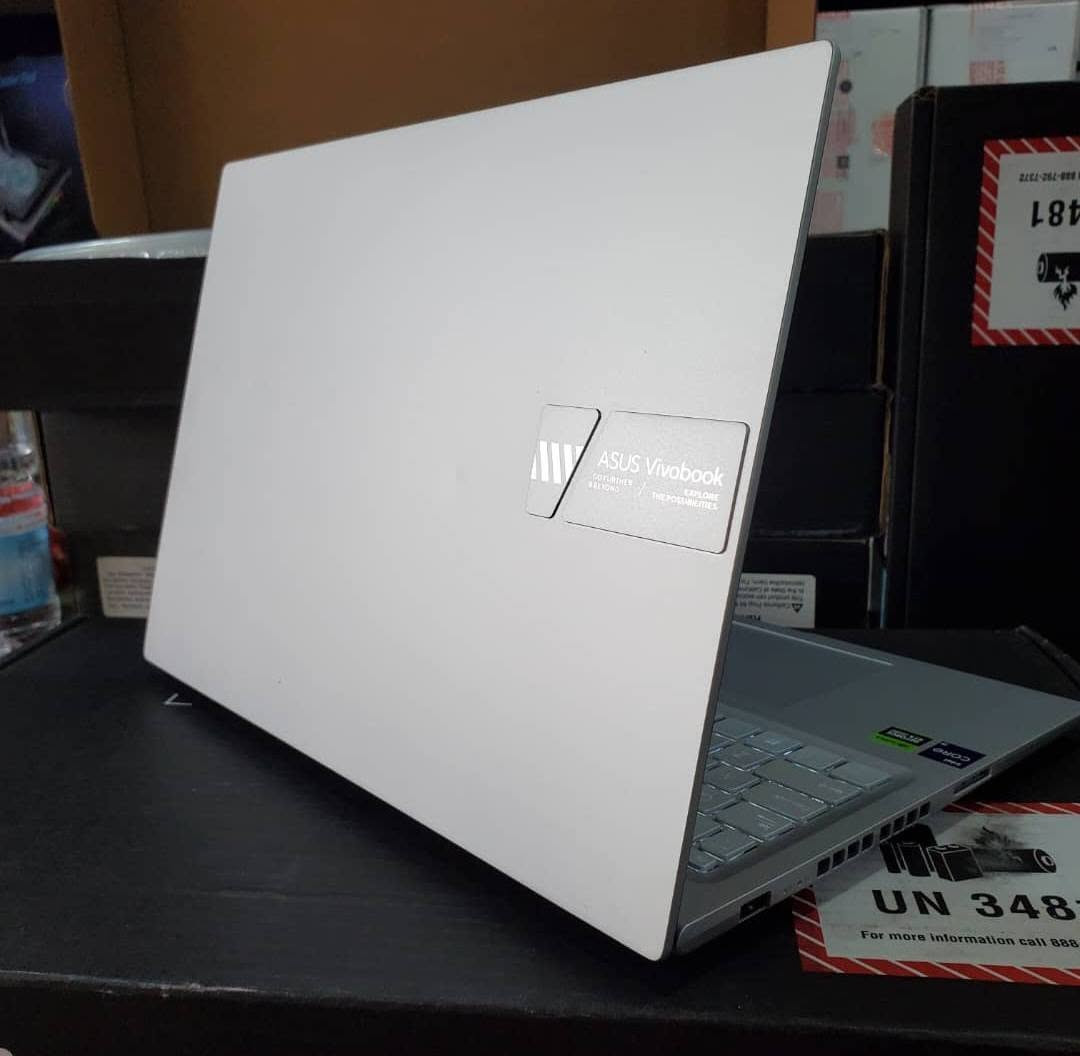 💻 **³⁹³ASUS VivoBook** 💻
🔥 **مواصفات تكسر كل المقاييس:**
 * **المعالج الجبار:** Intel Core **i9** (الجيل الثالث عشر) – أداء صاروخي لإنجاز أثقل المهام بلمح البصر وبدون أي جهد.
 * **كرت الشاشة:** NVIDIA GeForce **RTX 4050 (6GB)** – تفاصيل رسومية مبهرة، دقة فائقة، وتجربة بصرية واقعية تأخذك لعالم آخر.
 * **الذاكرة العشوائية (RAM):** **16GB** – سلاسة مطلقة في تعدد المهام وانتقال فوري بين البرامج.
 * **مساحة التخزين:** **1TB SSD** – مساحة تخزين عملاقة لكل مشاريعك وملفاتك مع سرعة تشغيل وتحميل خيالية.
 * 🖥️ **الشاشة:** 60Hz الحركة
✨ **أناقة في التصميم.. ووحش كاسر من الداخل!**
🔥《السعر1120$》
🔥《للتواصل772924110》


**إذا كنت صاحب هذا الإعلان وتريد حذفه لأي سبب، رجاءا أرسل رسالة إلى الدعم الفني**