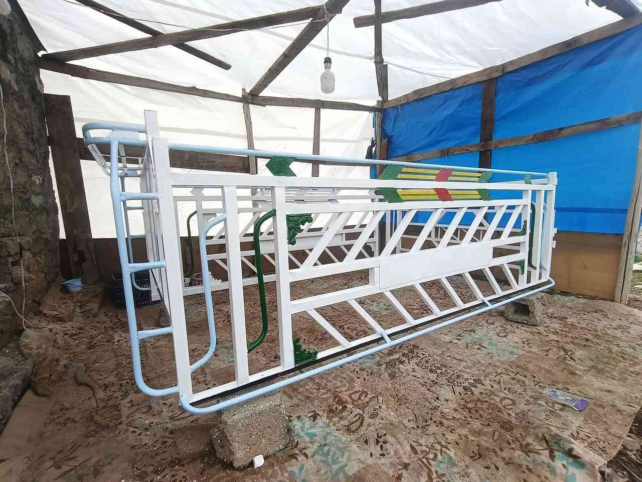 سەرەتا بە ناوی خوا جەمجەی ٢٧٠٠ لە بۆ سێ هەزاریش دەبی واتا ٣٠٠٠ خاوێن لۆکە *********** شوێن هەولیر
