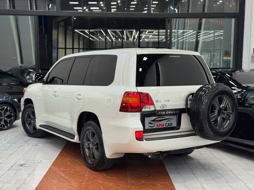TOYOTA LAND CRUISER GX 2014 
Engine: V6 4.0L 🔥
رقم اربیل جاهز 
ماشي 230 الف کم
کلین تایتل, فقط بیها شبر PDR 
بدون داخل 
بدون ایرباک 
وارد خلیجي 🌍
سلایت + دبل سبیر 
سعر 385 وەرقە بي مجال 
📍مکان سیارة اربیل 
~~~~~~~~~~
***********
***********
~~~~~~~~~~
TOYOTA LAND CRUISER GX 2014
Engine: V6 4.0L 🔥
ژمارە هەولێر جاهیز 
230 هزار کیلۆمەتر روشتووە 
کلین تایتل, تەنها بستێک PDR
بێ ناوگرتن 
بێ ئێرباک
وارد خەلیجی 🌍 
سلایت و دەبل سپێر 
نرخ 385 وەرقە و مجال 
📍شوێن هەولێر أربيل, العراق


**إذا كنت صاحب هذا الإعلان وتريد حذفه لأي سبب، رجاءا أرسل رسالة إلى الدعم الفني**