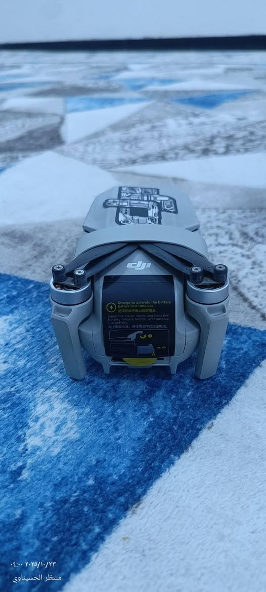 السلام عليكم
 درون mini 4k.
مواصفات طائرة بدون طيار DJI Mini 4K مع جهاز تحكم عن بُعد، مثبت ثلاثي المحاور مع فيديو 4K30، مدى يصل إلى 6.2 ميل مع OcuSync 2.0، سرعة طيران تصل إلى 36 ميلاً في الساعة، مدة طيران تصل إلى 31 دقيقة، لون رمادي | C
سعر 800الف وبيه مجال مكان ناصرية ناحية اور
استفسار اكثر اتصال ع رقم ***********
