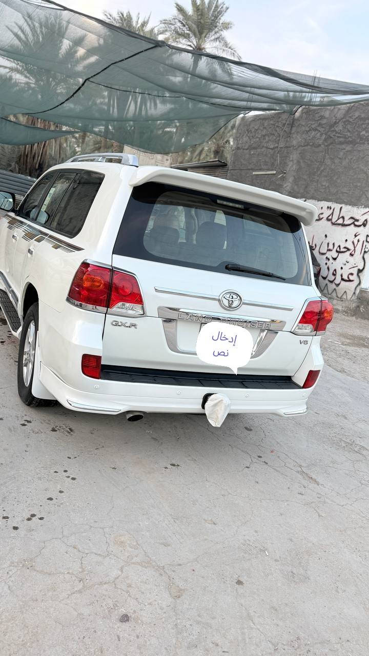 السلام عليكم 
لاندكروز 2013 للبيع باسمي رقم بغداد
بريم ام الطفاية 
حساس اماي خلفي 
تشغيل عن بعد +مري قلاب 
كشنات جلد +فتحه +زراك لايت 
دوسات ترحيب 
6 سلندر تخم تاير جديد صيانة كله بالشركة ماشية ١٢٨
مكان السياره ( بابل /الوردية خارج) 
للاستفسار الاتصال ع الرقم 
*********** علي 
*********** علي
