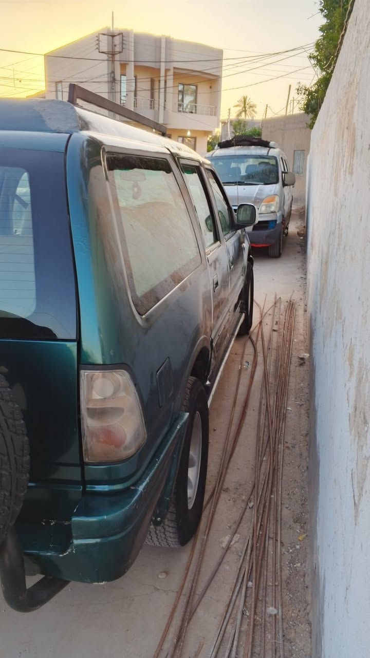 سلام عليكم
جنبي سبعه راكب موديل 2006

 رقم ديالى سنويه لل 27

محرك فور وأي كير جديد 

ب 32بيهه مجال 
مكان السياره ديالى 

رقم صاحب السياره ***********
