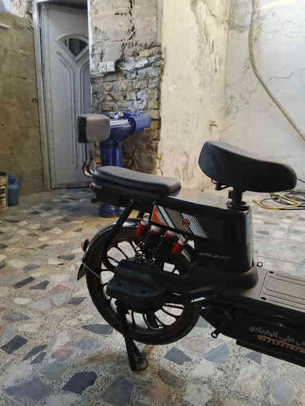 السلام عليكم دراجه شحن حجم 20 للبيع قيم واخذ شغاله وتمشي وبيها R بك قيم واخذ محتاج فلوس ورقمي بي واتساب *********** مكاني بغداد العبيدي
