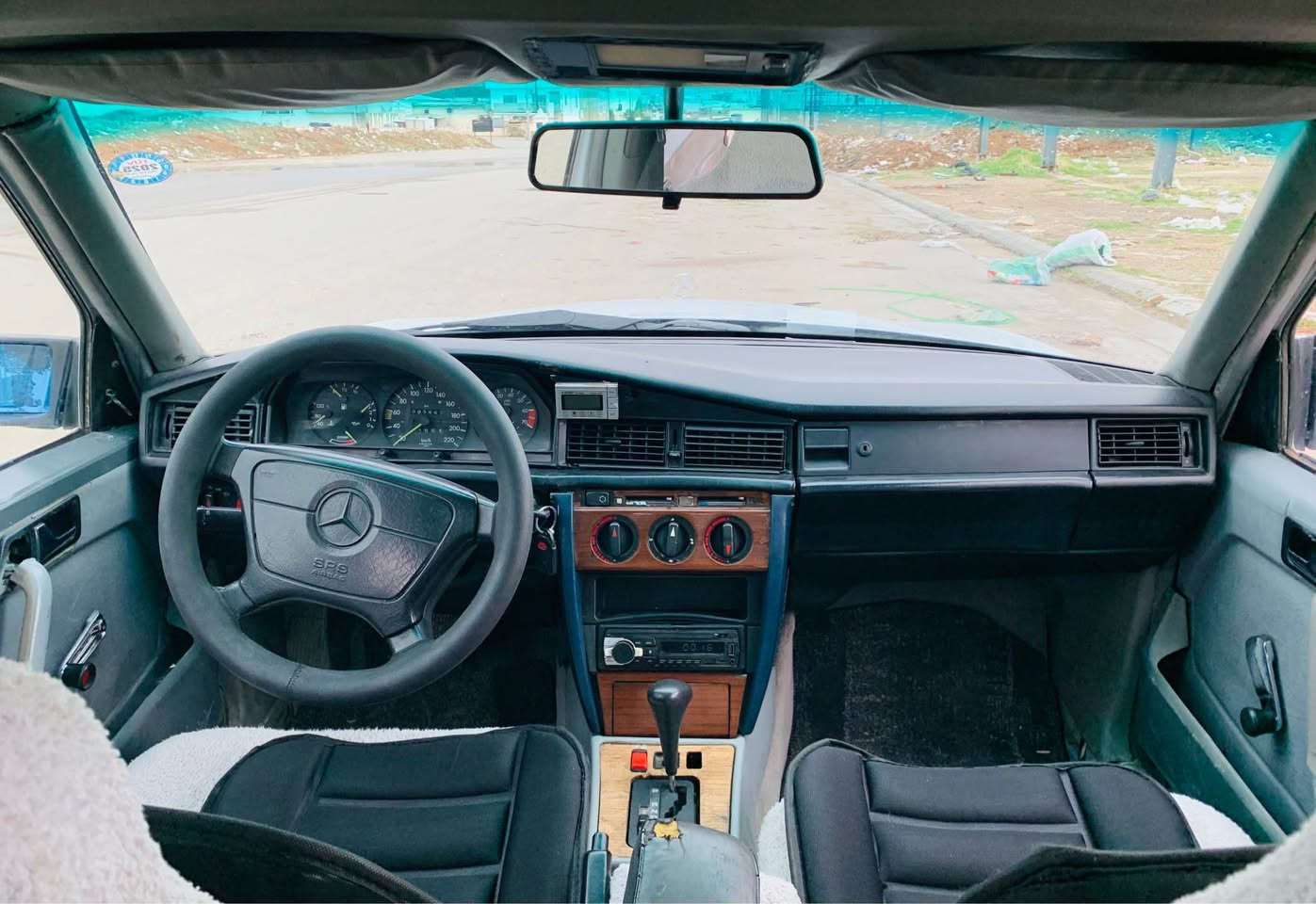 *********** ئارم بلاستيك هةولير بةشةرتي ئارم ئةوةليات براوة نةبيت كير ئوتوماتيك مكينة ٤ بستون كيرومكينةوتبريد بةشةرت بيشو دواي توندوتولة كارةباي هةمو ئيش ئةكات تايةي تازةية دةعمو ليدراوي هيج نية ٢ بارجة بوياخة بو جواني هةمو كياني لةسةر بيلاد ماوة سيارةيةكي زور تازةية سعر ٤٦ معاملة لة سليمانيم *********** السليمانية, العراق
