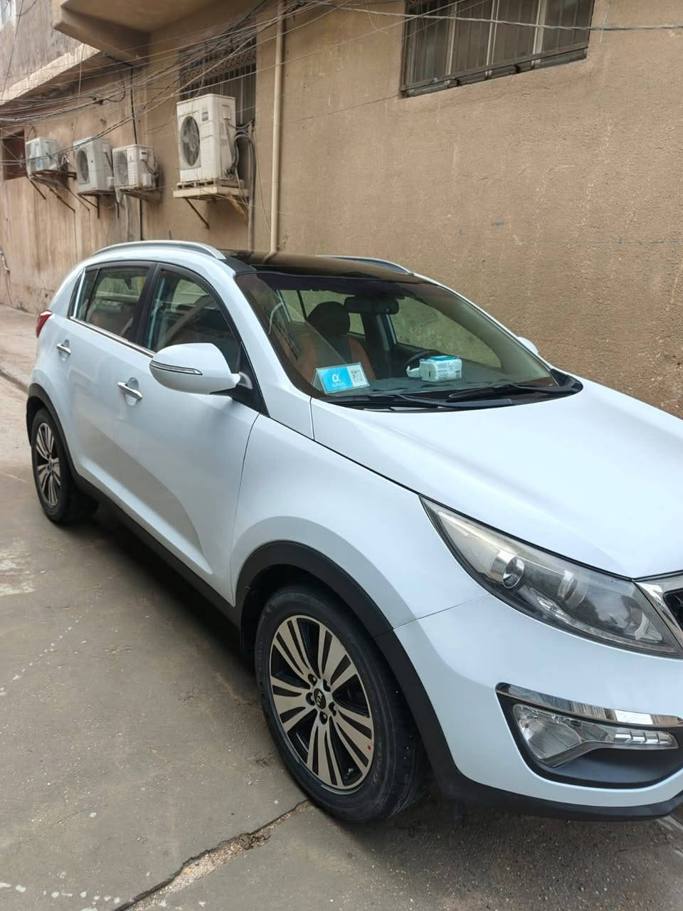 كيا سبورتاج 2016
وارد خليجي
محرك 2000 (دوش)
ماشية 130 ألف كم
بيها بارد بالصندوق (بدون صبغ)
 موقع السيارة: بابل – المسيب
***********
🔴 السعر 💵 علق يوصلك السعر 📮
#سيارات #العراق #Iraq_cars #بيع_وشراء_السيارات #Iraq_cars_kd
