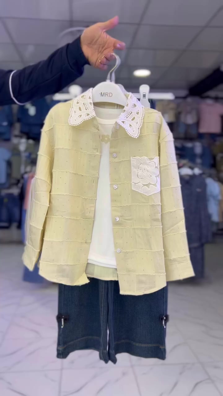 سوت بناتي  تونز قميص + كيلوت 🩵🍒

يلبس من 6——-16 سنة ✅

العنوان 📌الصويرة -حي المعلمين -شارع عمارة المنغر  -مقابل سرمد مول -مجاور تنزيلات حمودي -مجاور كريم بلادي للستائر

🚖توجد خدمة توصيل لكافة محافظات العراق 🇮🇶🚖 
للاستفسار***********
