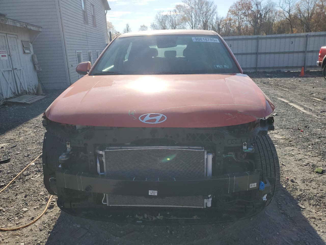 HYUNDAI KONA 2024
المسافة المقطوعة : 20mi

حجم المحرك :  2.0 

عدد الاسطوانات : ٤ سلندر

اللون : أحمر 

مواصفات السيارة

بصمة 

تشغيل عن بعد 👈🏻

نقطة عمياء 🧑🏻‍🦯‍➡️

سايد بريك بصمة 

وضعيات قيادة متعددة 

تحديد مسرب 🚧

ويل كب 🛞

شاشة تحكم لمس📺

اندرويد اوتو🤖

ابل كار بلاي🍏

خرائط 🗺️🧭

دخول ذكي🚪

والعديد من المواصفات الاخرى 

حادثه كما موضح بلصور نقص دعامية وتك لايت وجاملغ فقط 

 السيارة حالين بعمان الحرة تباع حرة او كتاب شهداء 

للاستفسار *********** 

مكاني بغداد
