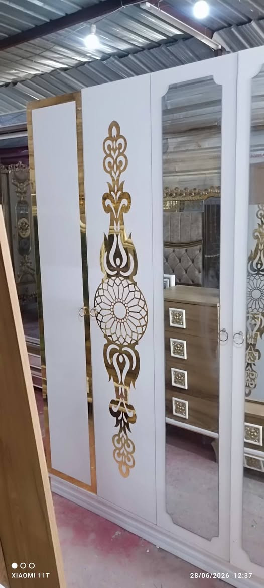 خمس قطع نظيف ***********
