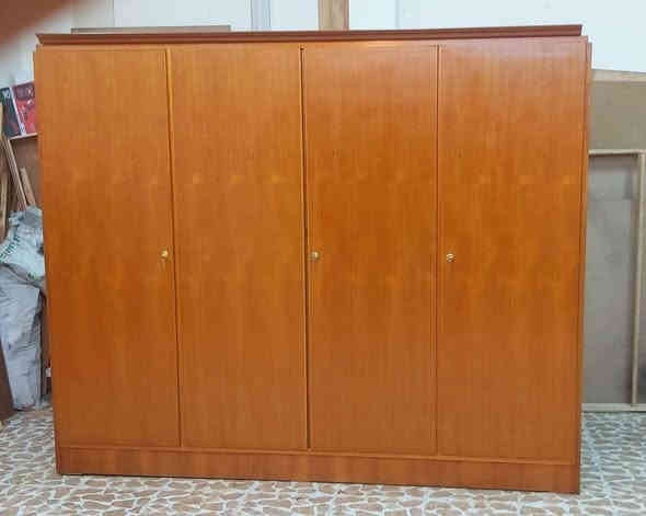 للبيع كنتور صاج عراقي الأبواب صاج داخل وخارج تفصال درجة اولى مستعمل قليل السعر 225
*********** كركوك
