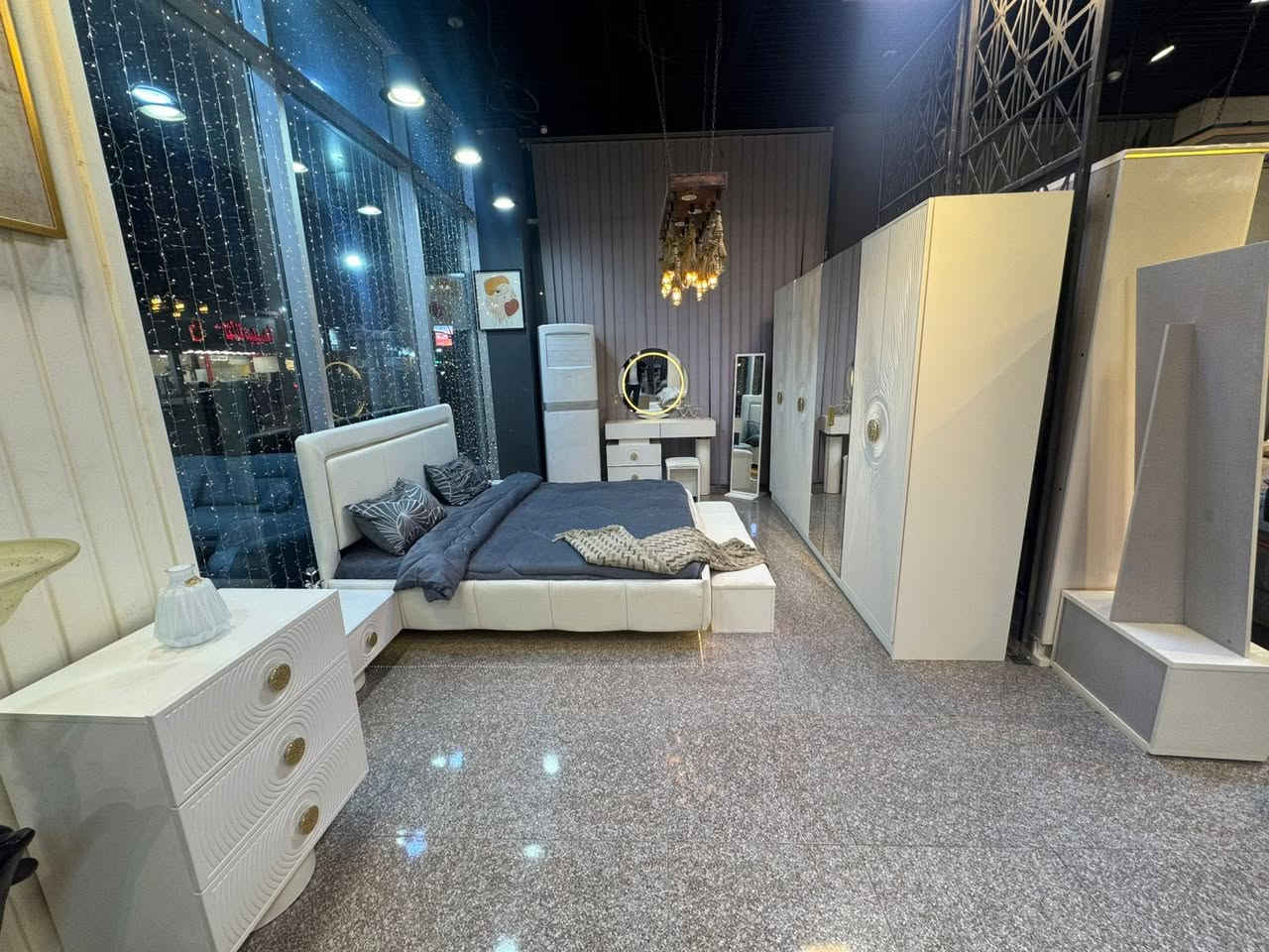 🛏️ موديل يلدز
 • عدد القطع: 10
 • الكنتور مع الملحق: 310
 • السرير مع الكومديات: 320

📩 للطلب أو الاستفسار: راسلوا الصفحة أو تواصلوا عبر الرقم:
📱 *********** (واتساب متوفر)

⸻
