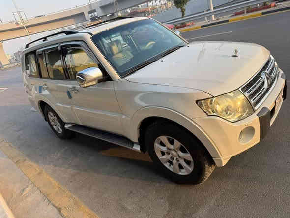 سلام عليكم باجيرو حبتورموديل 2010
فول موصفات واحدعله واحد 

سياره جديده مال بيت أمانة الله 

مكفوله من صبغ وتبديل ماعده البارد لي موجدبسونار كيرمحرك كله بلادي حجم المحرك 3500

شاشه ارقه نوعيه ومسجل البلادي موجود 

سياره كله بانزين محسن والدهن كله أمريكي  

تخم تايرجديدقبل شهرين شاده  

وبيه منضومه زنون شاده ب5ارواق

سياره وياه جادر ومنفاخ 

سياره ماشيه 138

رقم سياره بغداد انكليزي 

وبعدبيه موصفات 

السعراتصل وبيك خيروالله

***********

***********

وات ساب موجود

مكان سياره بغداد مدينه الحريه
