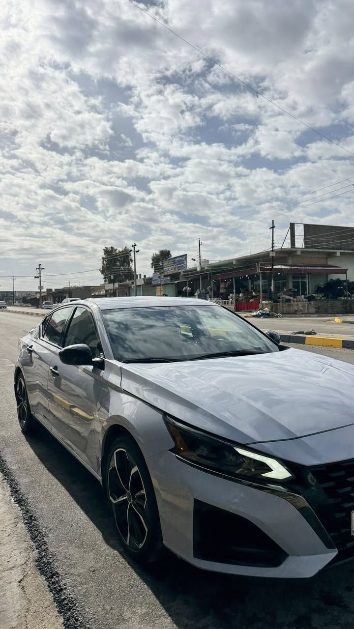 نيسان التيما 2024
مواصفاتSR

رادار حساس خلفي وامامي 
تحكمات ستيرن  
ويل سبورت 
داخل اسود 
لون سمنتي 
ظرر جاملوغ نص باب 
بدون اير باك/***********/ ماشي30
