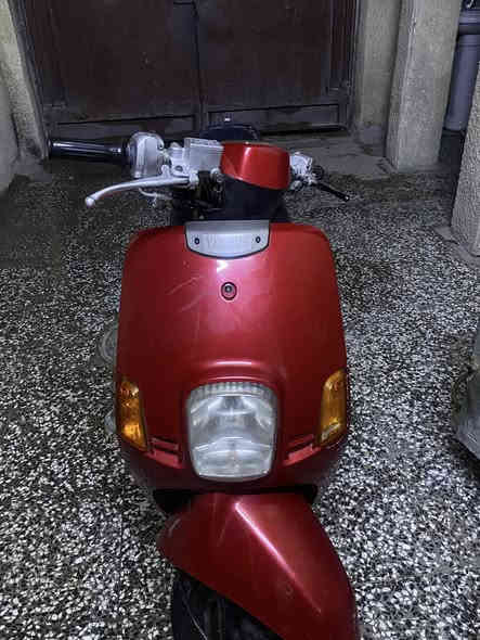 سلام عليكم دراجة بوليس 2008 مكينة خرسة دراجة كاملة مكملة خير من الله وملاحضة بسيطة بس راجز مالتهة شوية يكطع وصخ دراجة كدامكم خير مَـטּ الله ب650 وبيهة مجال للطيبين تواصل علا رقم ***********
