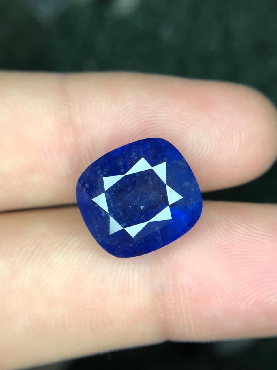 Beautiful stunning natural blue sapphire available for sale 
Weight: 11.65 carats 
Dimension: 13.1*12*7.2mm
Origin: Sri Lanka 
Clarity: included 
Comment: heated 
..................
Worldwide shipping by FedEx, DHL and UPS 40$
Payment through PayPal, W Union, Money Gram, Ria and Direct Bank Account ...............
Location: Namak Mandi, Peshawar 
WhatsApp: +92345 1333092
DM me for more details? (SGS)
 𝑺𝒂𝒇𝒊 𝑮𝒆𝒎𝒔 𝑺𝒕𝒐𝒏𝒆 💎🌏s✈️🏠
.................
 #fypviral #leadership #foryoupage #business #marketing #investing #😃😀🙂 #fyp #viral #success @highlight


**إذا كنت صاحب هذا الإعلان وتريد حذفه لأي سبب، رجاءا أرسل رسالة إلى الدعم الفني**