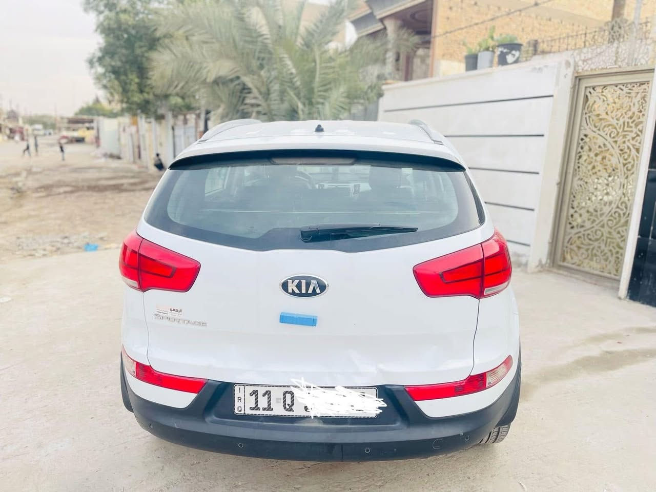 سلام عليكم كيه سبورتج 2016 وارد خليجي سياره نضيفه ماشيه 40 الف كيلو ممبدل بيهه اي قطعه مكفوله كفاله كامله بس بيهه ضربه بل صندوك يرجع عل بارد للاستفسار اكثر *********** السعر 180 ورقه بيه مجال
