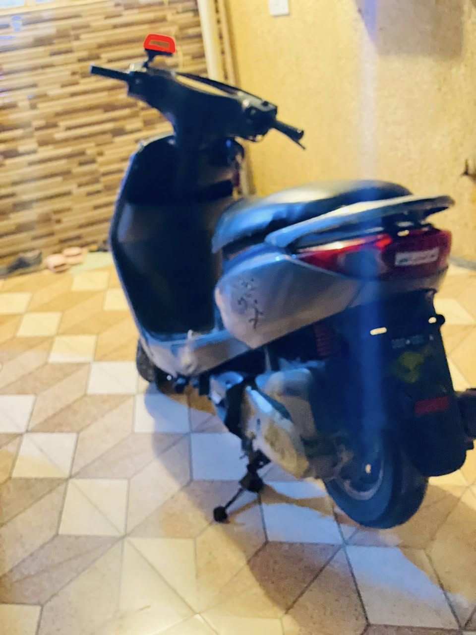 بريز للبيع نوزل
دراجه كفاله عامه اي نقص ما بيهه

دراجه مال جناي وينه الي يدور نضيف مال. جني

مكينه يا فيتر الي يعجبك وديهه اذا مفتوحه ترجع

درجه خير من الله

مكان دراجه ديالئ قضاء الخالص هبهب

سعر دراجه 550 وبيهه مجال حك الجيه

رقم ***********
