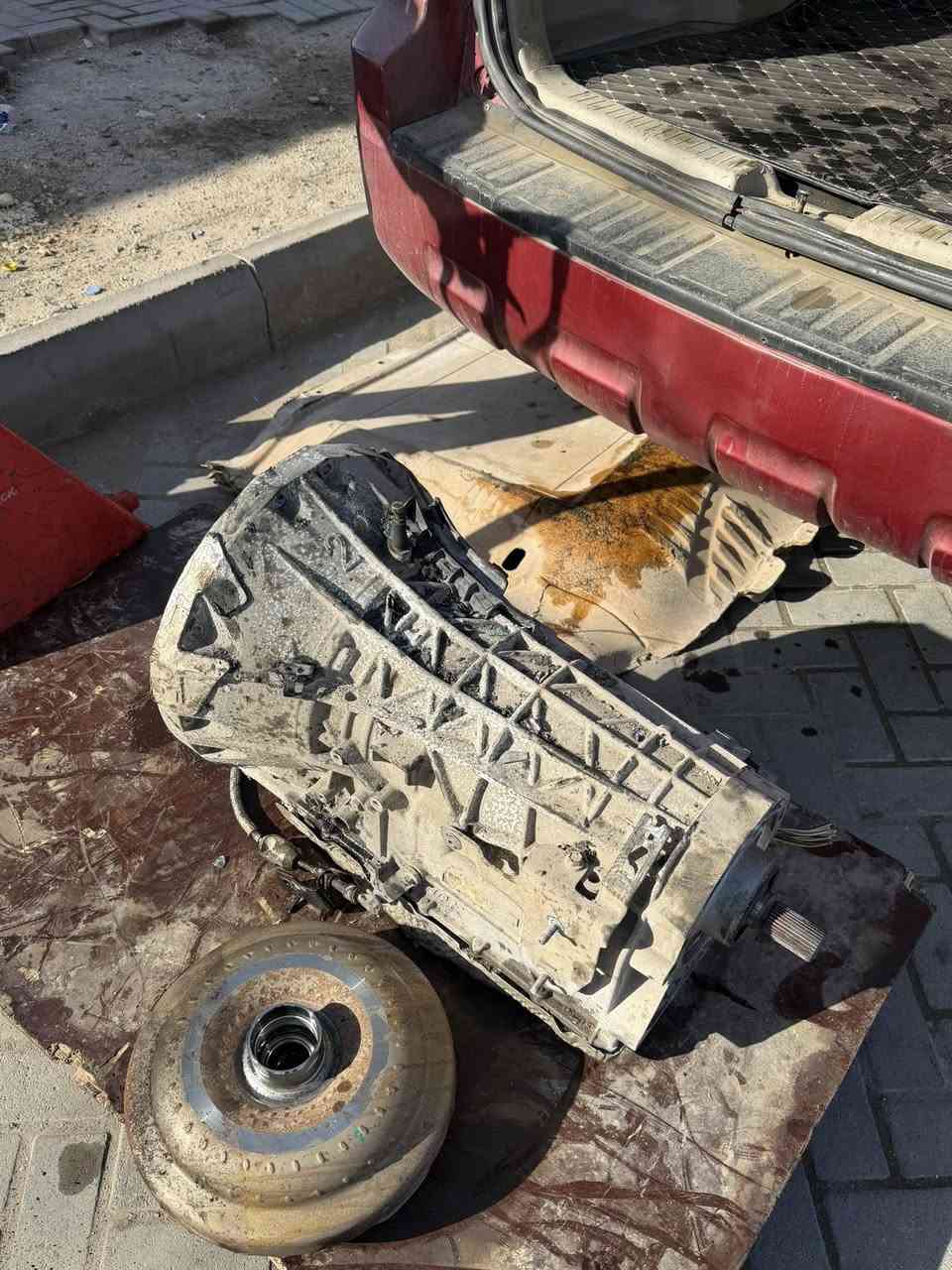 تم تبديل كير فورد اكسبلور مديل2023  هايبرد 
تبديل كير فورد F150  مديل 21 
محلات مشتاق الساعدي  قطع غيار فورد مع صيانهً 
محلات مشتاق الساعدي. صيانهً. جميعً سيارت فورد 
*********** 
***********
