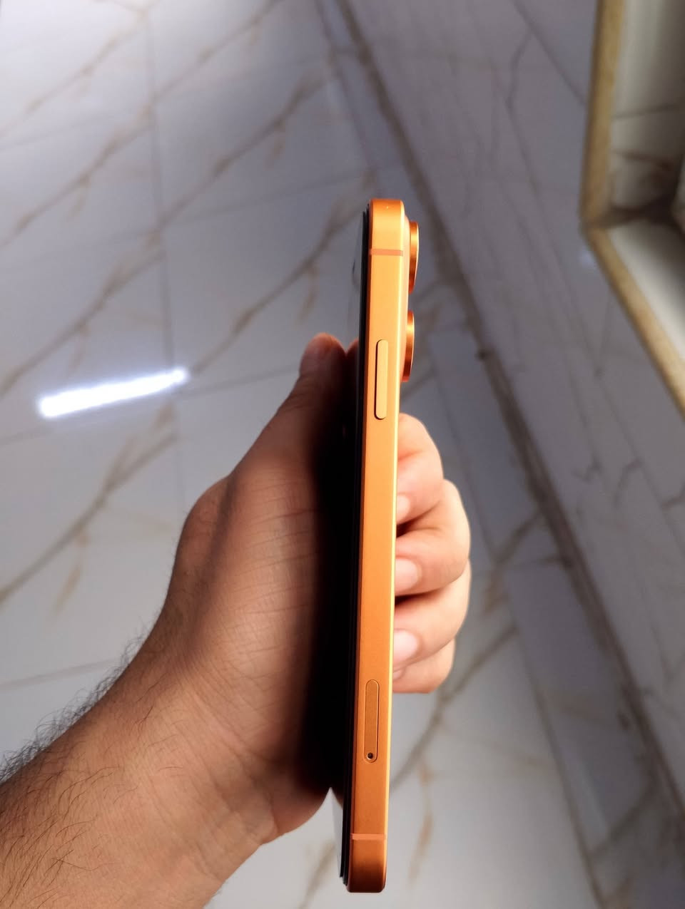 السلام عليكم
ايفون Xr محور شاصي اصلي 17 برو البرتقالي المميز
البطاريه 100 ٪
الذاكره 128 غ. ب
الجهاز كلش نظيف ومابي ي خلل
بس كسر الشاشه كلش قليل مماثر ع ي شي 
 التواصل خاص او على ***********
