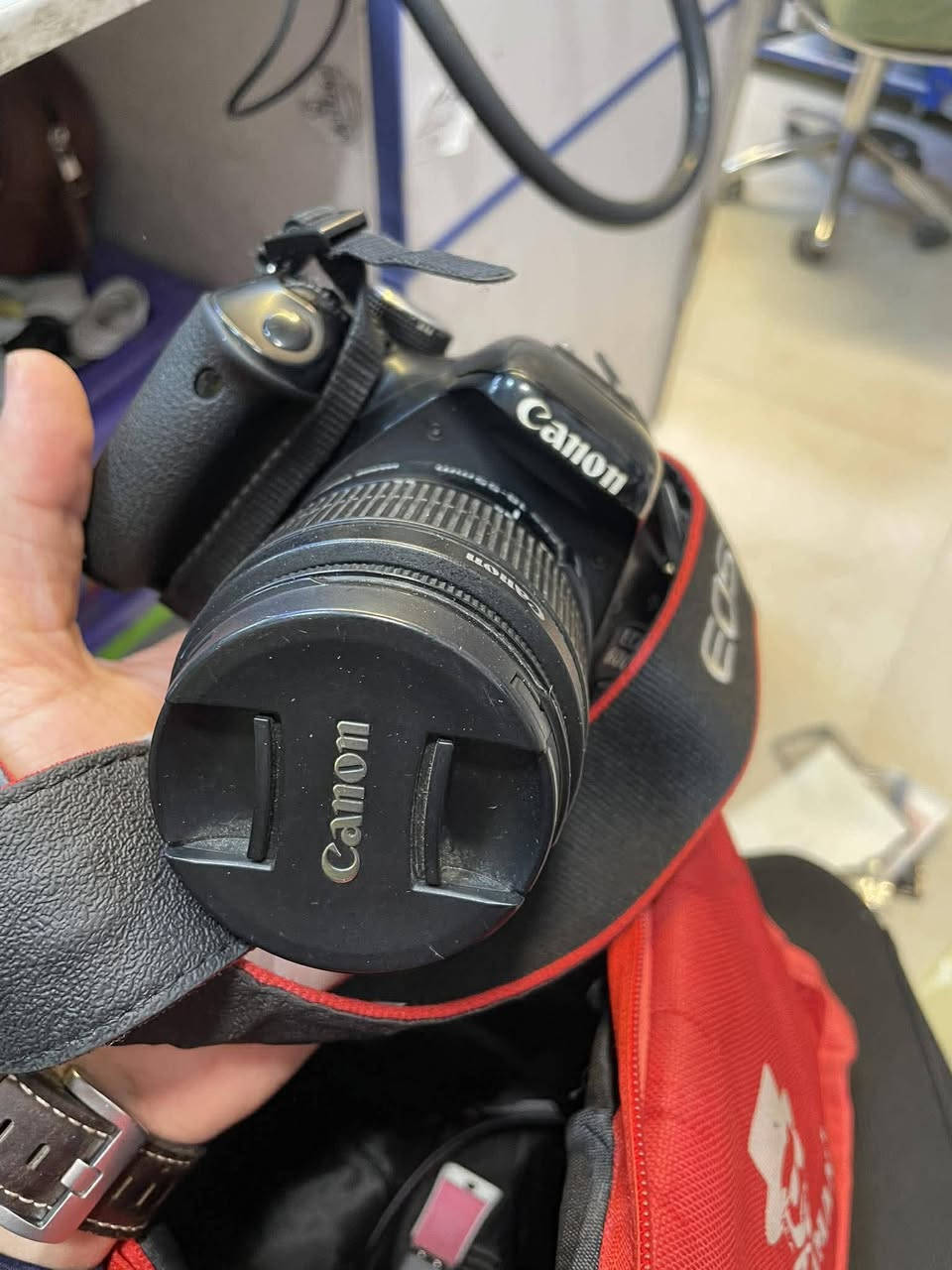متوفره كامره كانون 600d
بيع او مراوس بدرون


**إذا كنت صاحب هذا الإعلان وتريد حذفه لأي سبب، رجاءا أرسل رسالة إلى الدعم الفني**
